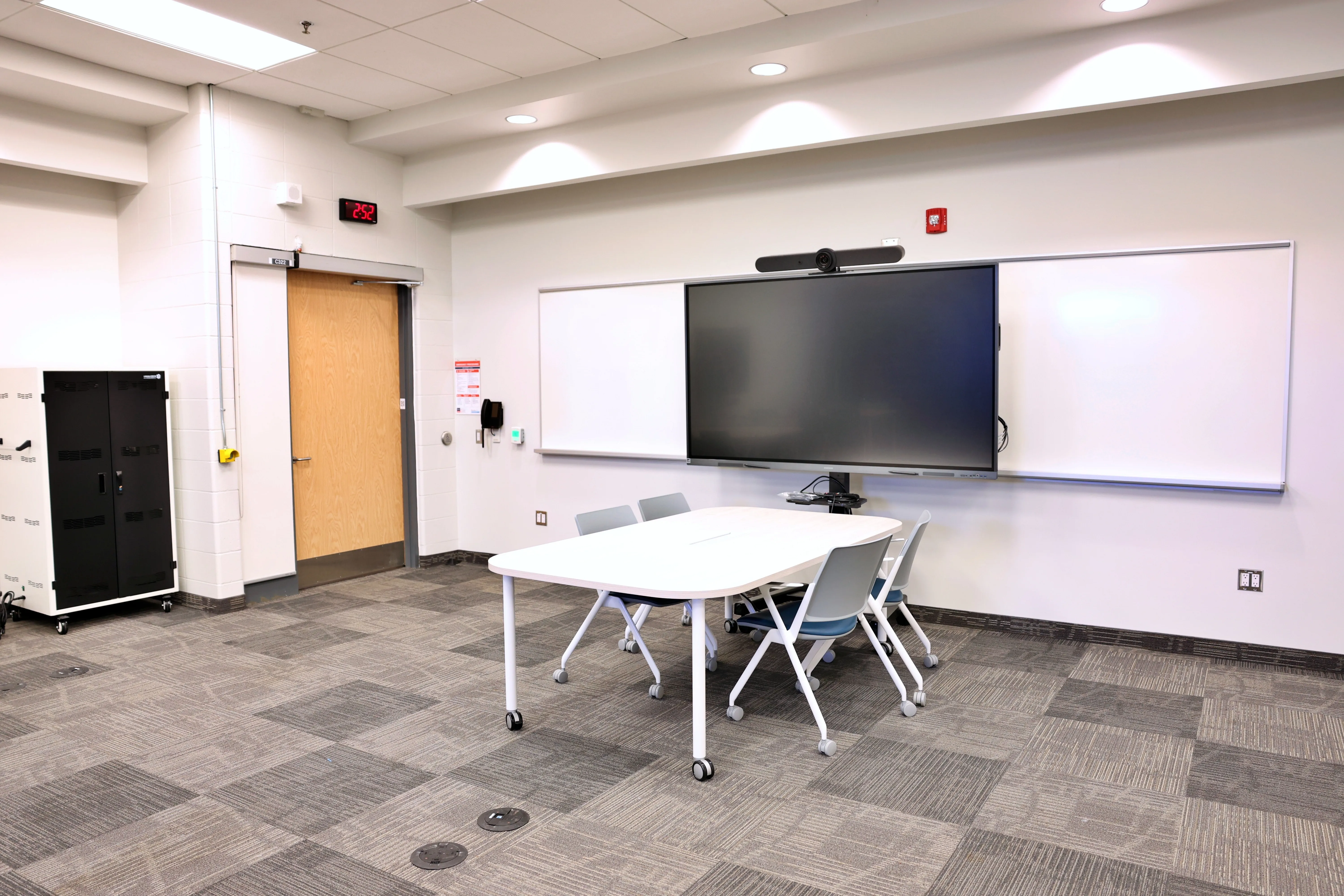 Digital Innovation Lab 1